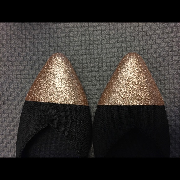 Custom gold Captoe EEEUC Rothy’s Black Point - Picture 3 of 3